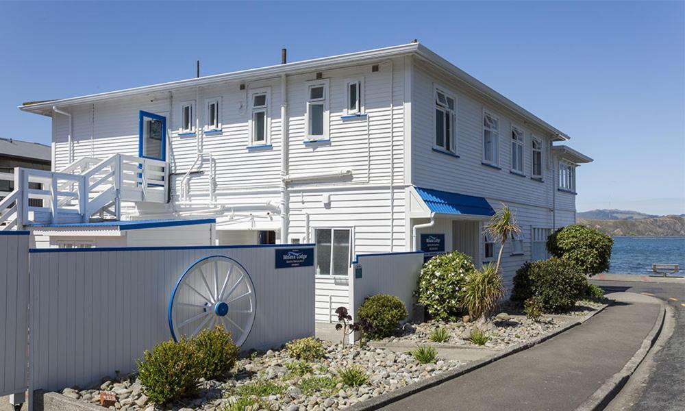 Moana Hostel *